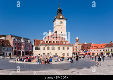 La Romania, Transilvania, Brasov, Piata Sfatului, il centro medievale di Brasov, il Consiglio casa (Casa Sfatului) Foto Stock