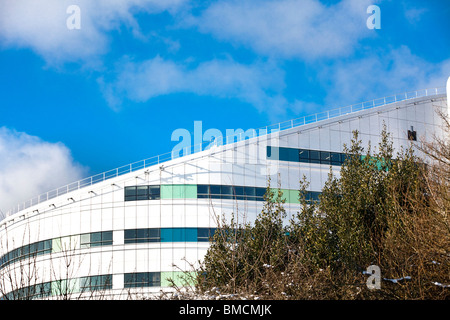 Una vista del nuovo sQueen Elizabeth uper ospedale in Selly Oak Birmingham Inghilterra, Regno Unito Foto Stock