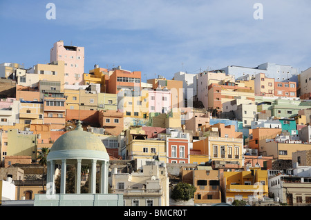 Case colorate in Las Palmas de Gran Canaria, Spagna Foto Stock