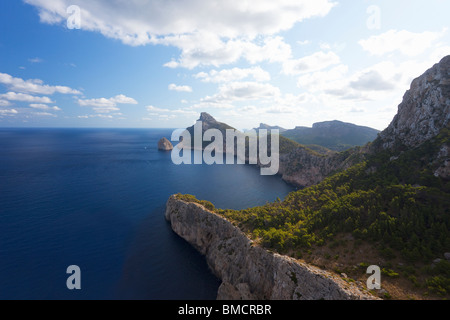 Formentor penisola a nord est di Maiorca dal Mirador des Colomer Mallorca Spagna Europa UE Foto Stock