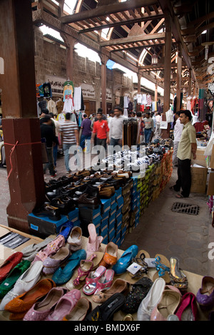 Il souk di Dubai Bur Dubai streetscene shopping al dettaglio Foto Stock