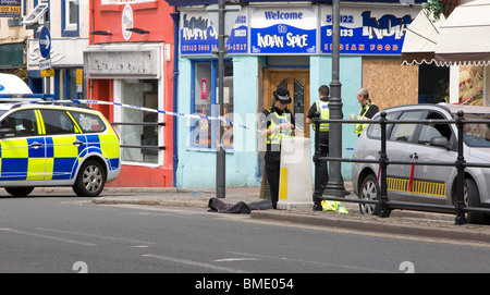 Scena di tiri in Duke Street Whitehaven Cumbria 02.06.10 Foto Stock