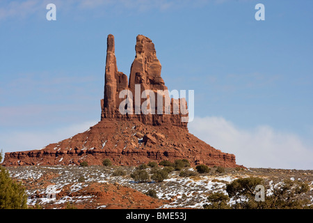 Monolito red rock formazione alla Monument Valley, Arizona. Foto Stock