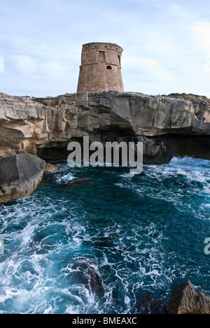 Puglia,Salento, Santa Cesarea Terme, Porto Miggiano torre Foto Stock