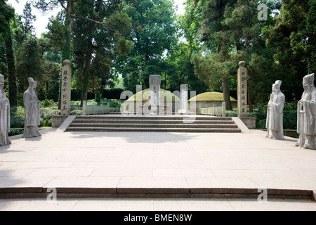 Yue Fei della tomba Tempio Yuewang, Hangzhou, nella provincia di Zhejiang, Cina Foto Stock