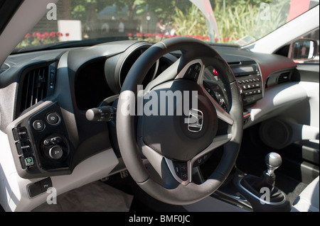 All'interno, dettaglio cruscotto di automobile, e volante, ibrido Honda CR-Z, Foto Stock