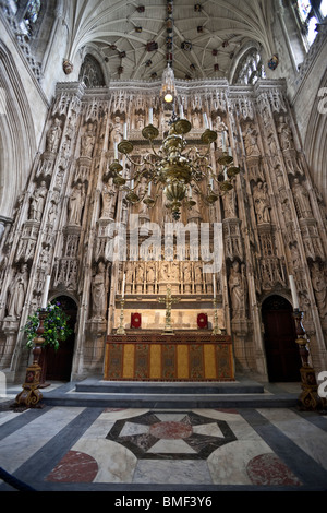 Altare Maggiore soffitto Altare e schermo, Winchester Cathedral e Winchester, Hampshire, Inghilterra Foto Stock