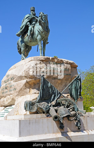 Madrid, Spagna. Parque del Buen Retiro / Parco del Retiro. Monumento a Martinez Campos (1831-1900) Foto Stock