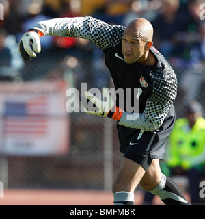 USA il portiere Tim Howard in azione durante un calcio internazionale amichevole contro l'Australia in vista del Mondiale 2010. Foto Stock