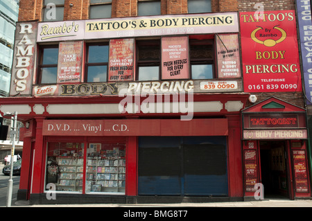 Rambo di tatuaggi e piercing,Shudehill,Northern Quarter,Manchester. Foto Stock