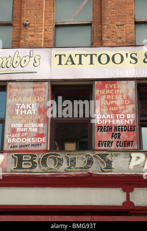 Rambo di tatuaggi e piercing,Shudehill,Northern Quarter,Manchester. Foto Stock