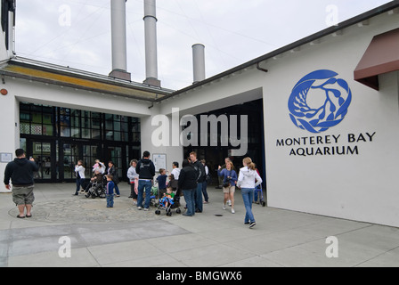 L'ingresso al famoso Monterey Bay Aquarium. Foto Stock