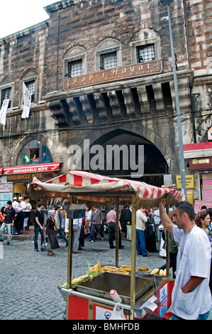 Istanbul Bazaar Egiziano delle Spezie Grand Bazaar Turchia Kapali Carsi Kapalıcarsı Foto Stock