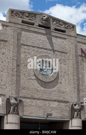 Particolare della facciata della stazione in Pennsylvania in Newark, New Jersey (noto anche come Newark Penn Station) Foto Stock