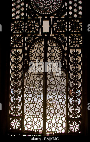 Finestra di reticolo in moschea Al-Rifai, Cairo, Al Qahirah, Egitto Foto Stock