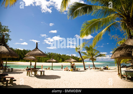 Ile aux Cerf, più popolari giorno di viaggio per i turisti e residenti, estremità est di Mauritius, Africa Foto Stock