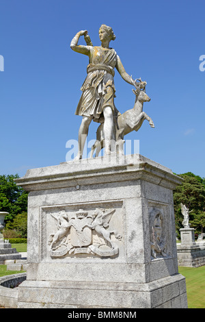 Statua, al Powerscourt Gardens, Co. Wicklow, Repubblica di Irlanda Foto Stock