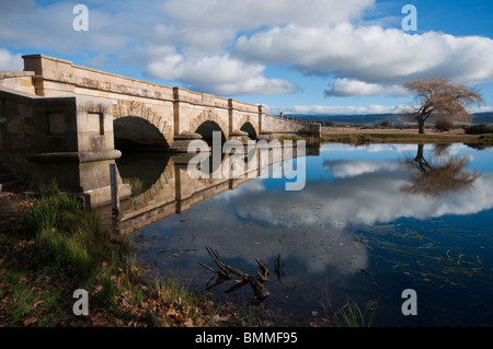 Ross Bridge alla periferia del villaggio di Ross in Tasmanian Midlands Foto Stock