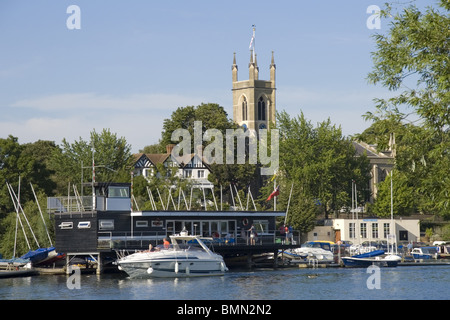 Surrey, Hampton Chiesa & Thames di Fiume Foto Stock