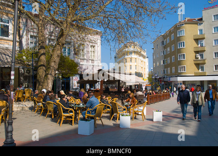 Pl piazza Nezavisimost centrale di Varna il litorale del Mar Nero in Bulgaria in Europa Foto Stock