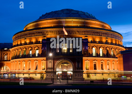 Londra, Albert Hall, crepuscolo Foto Stock