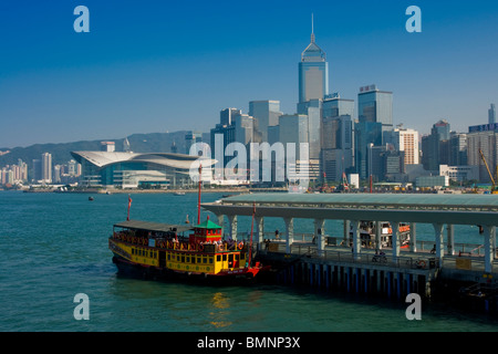 Lo Skyline del porto di posta indesiderata Foto Stock