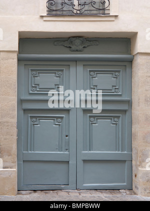 Porta sulla rue Saint Louis en l'isle, Parigi, Francia Foto Stock