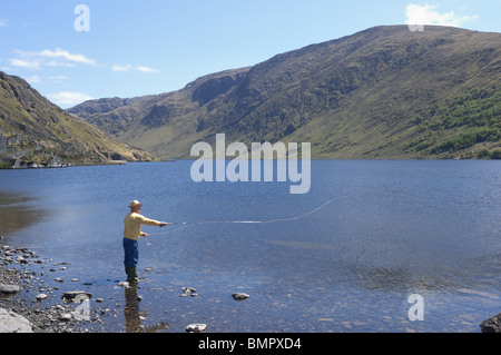 Pesca a mosca, Irlanda Foto Stock