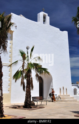 Chiesa di Sant Francesc Xavier, Placa de sa Constitucio, Formentera, Isole Baleari, Spagna Foto Stock