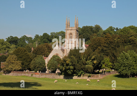 La Chiesa Parrocchiale di San Nicola, Chawton, Hampshire, Regno Unito. (Chawton è stata l'ex casa di Jane Austen. ) Foto Stock