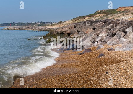 Rock pennelli di pietra mare difese a Cinisello Balsamo Foto Stock