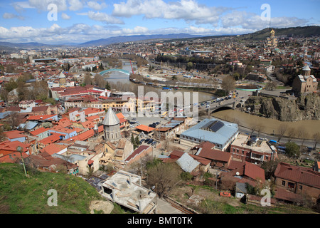 Vista dal castello di Narikala di Tbilisi, Georgia Foto Stock