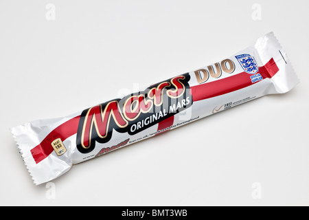 Il supporto di Inghilterra di calcio Mars duo originale barra di cioccolato Foto Stock