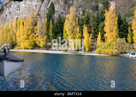 Scialuppa di salvataggio dalla ss earnslaw sul lago Wakatipu Foto Stock