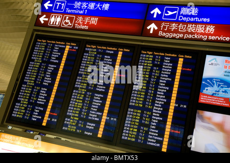 Partenze scheda Scheda di partenza segno Chek Lap Kok Foto Stock