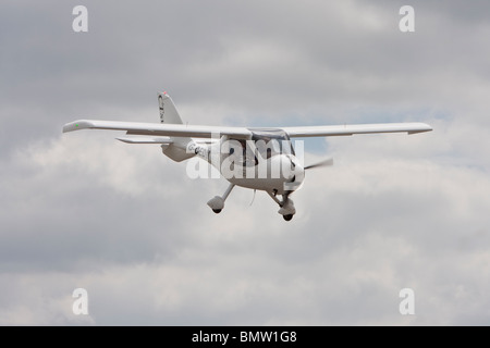 Flight Design CTSW ultraleggero, G-CEDM, a Wickenby Foto Stock