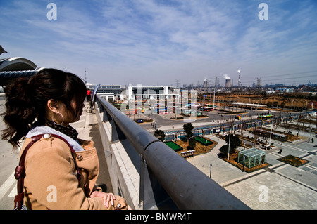 Il controllo della vista di Wuhan dalla nuova stazione ferroviaria. Foto Stock