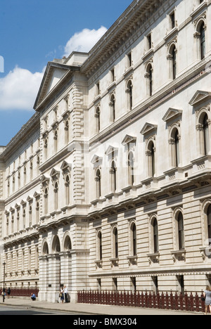 Ufficio Esteri e del Commonwealth del re gli uffici di Charles Street, Whitehall. London REGNO UNITO Foto Stock