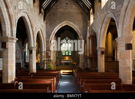 Regno Unito, Derbyshire, Peak District, Hathersage, la chiesa di San Michele Foto Stock