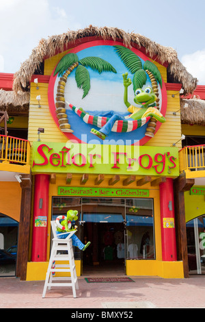 Il famoso Senor Frogs ristorante e pub in Oranjestad, Aruba, Antille olandesi. Foto Stock