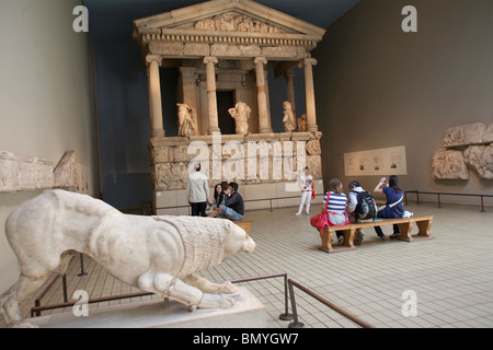 Il Partenone camere nel British Museum Bloomsbury Londra Inghilterra GB UK Foto Stock