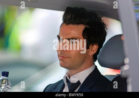 Kelly Jones al funerale di ex Stereophonics batterista Stuart cavo nella sua città natale di Aberdare nel Galles del Sud delle Valli. Foto Stock