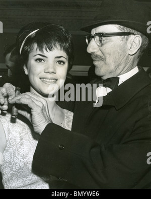 MARX BROTHERS - Groucho Marx con la figlia Carla Foto Stock