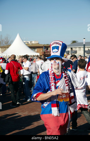 La Slovenia i tifosi di calcio, coppa del mondo Foto Stock