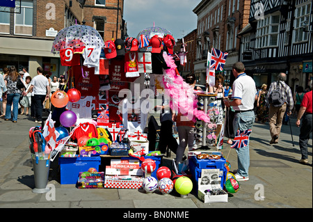 Coloratissima bancarella di strada a Chester, Regno Unito Foto Stock