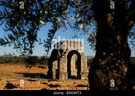 Arco romano della capara o caparra. Modo d'argento o Via de la Plata, Caceres provincia, regione Estremadura, Spagna Foto Stock