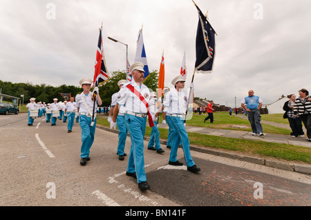 Il 25 giugno 2010, Newtownabbey. Distretto Cloughfern ordine arancione mantiene la sua 'Mini dodicesimo' parade. Foto Stock