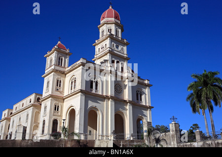 Basilica de la Virgen de la Caridad del Cobre (1920-1927), El Cobre, vicino a Santiago de Cuba, Cuba Foto Stock