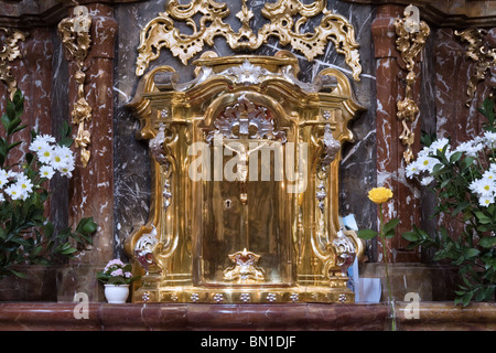 Crocifisso presso la Chiesa del Bambin Gesù di Praga Foto Stock