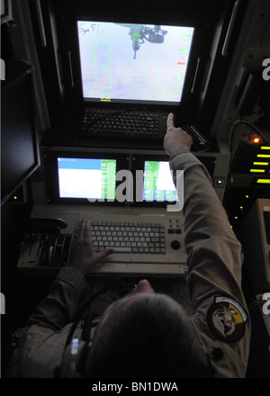 Lt. Col. James Curry in remoto i piloti il MQ-9 Reaper Foto Stock